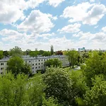 Metro Marymont Apartment By Noclegi Renters